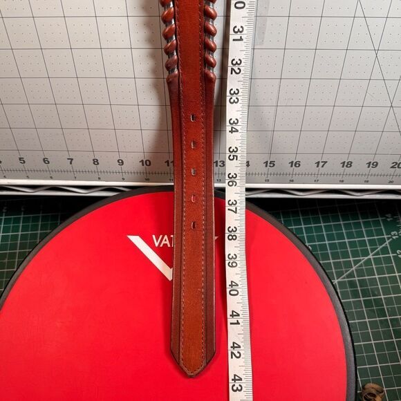 BELT & BUCKLE  |  CRUMRINE® / CIRCLE Y®  |  SILVER LACED BELT  |  MENS 34-US  | - Picture 11 of 15